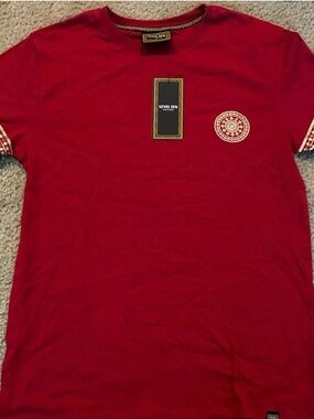Level Ten Men’s Red Short-Sleeve Crewneck Tee with Chest Medallion